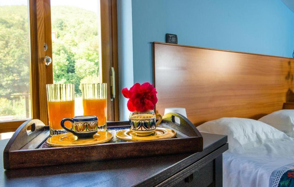 Casa Rosaria Amalfi Coast Bed & Breakfast Vietri Bagian luar foto