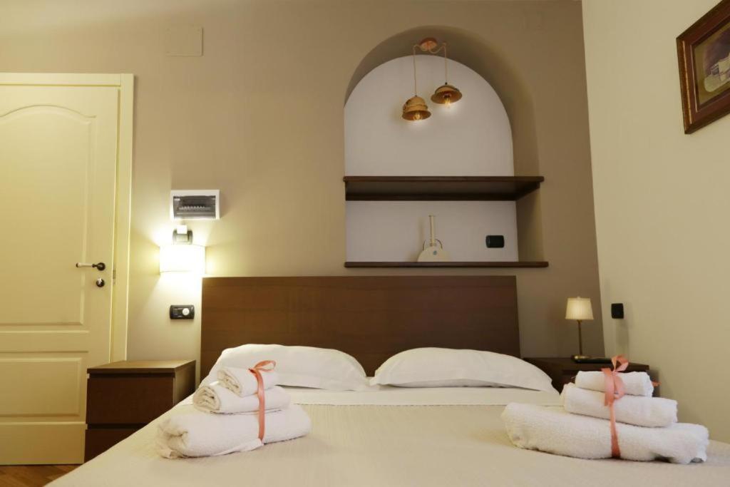 Casa Rosaria Amalfi Coast Bed & Breakfast Vietri Bagian luar foto
