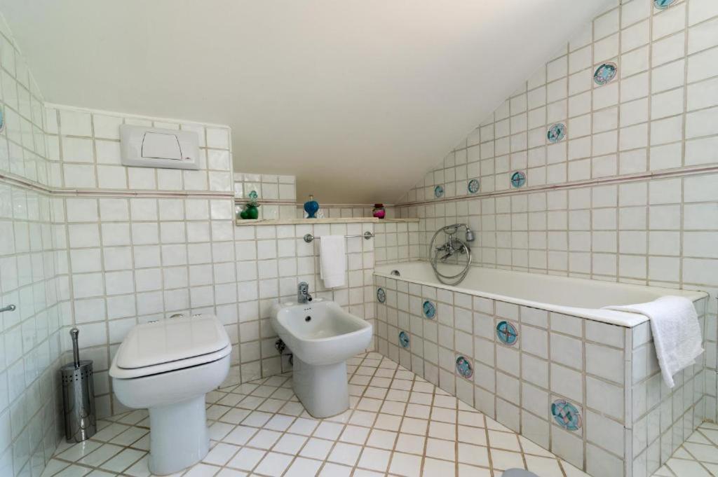 Casa Rosaria Amalfi Coast Bed & Breakfast Vietri Bagian luar foto
